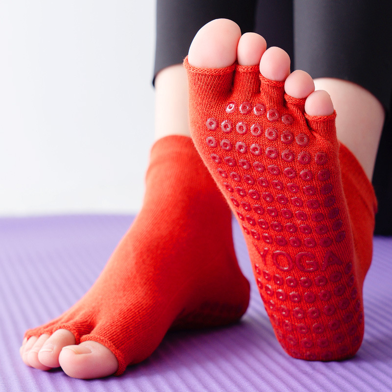 Yoga Socks Half Toe Anti-Slip  – Yoga Dance & Fitness Center Llc recenzja i cena